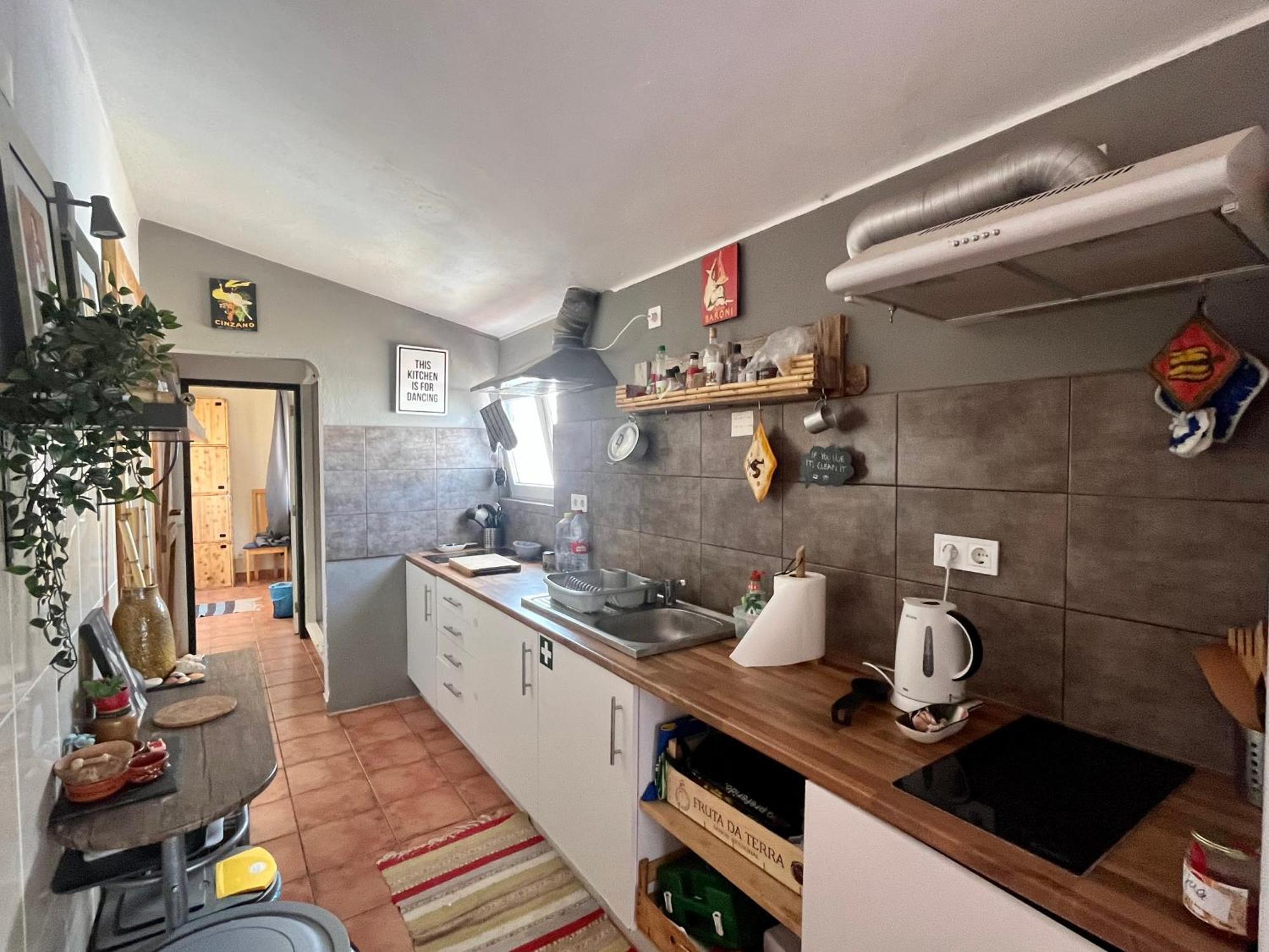 The Island Hostel & Cafe Lagos Bagian luar foto